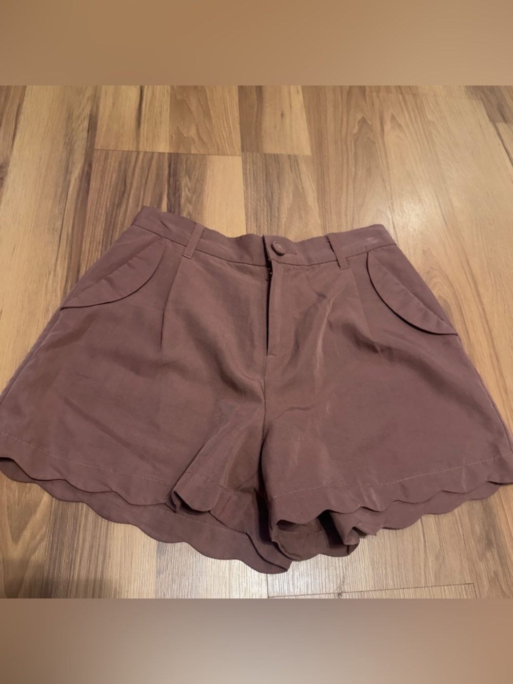 Lowry’s Farm High-Waist Scallop Hem Shorts in Mauve